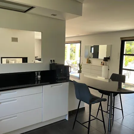 빌라 Artos - Piscine - 300 M2 카르카손