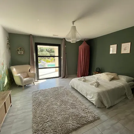 빌라 Artos - Piscine - 300 M2